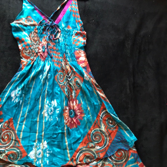 Dress - Picture 3 of 3